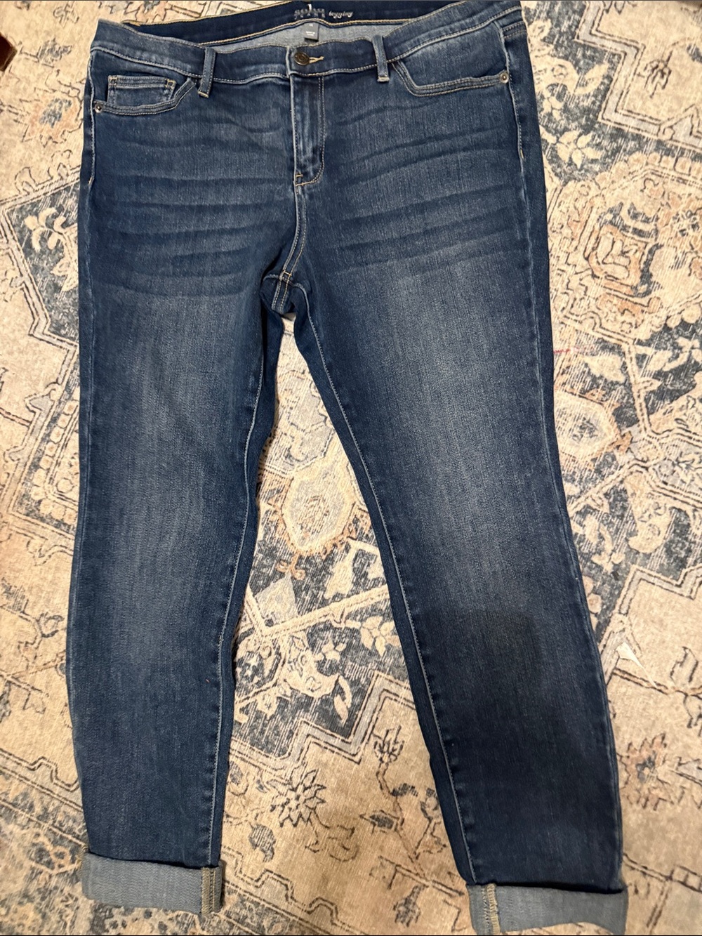 Women’s Skinny Jeans in Dark Blue SoHo inseam 26” Stretchy sz 14 leggings cuffs